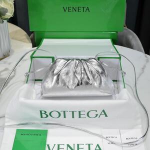 BOTTEGA VENETA ボッテガ・ヴェネタ バッグ BBTGA0058