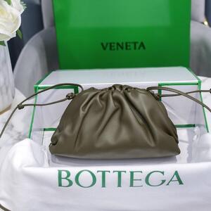 BOTTEGA VENETA ボッテガ・ヴェネタ バッグ BBTGA0053