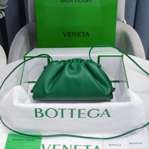 BOTTEGA VENETA ボッテガ・ヴェネタ バッグ BBTGA0050