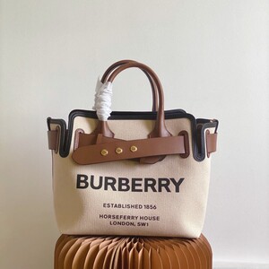 BURBERRY バーバリー バッグ SMALL BBBR0130