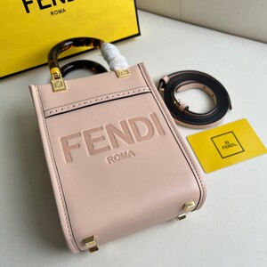 FENDI フェンディ バック N級品 BFED0111
