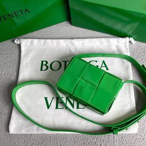 BOTTEGA VENETA ボッテガ・ヴェネタ バッグ BBTGA0039