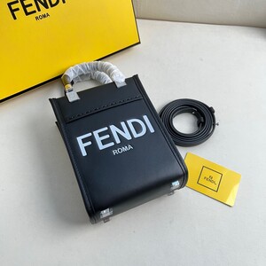 FENDI フェンディ バック N級品 BFED0142