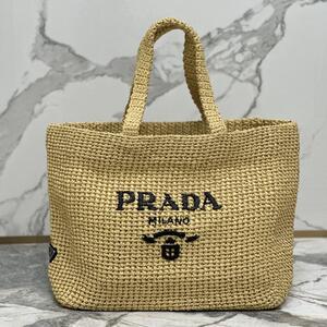 PRADA プラダ 偽物のバッグ トートバッグ ビッグ BPRD0004