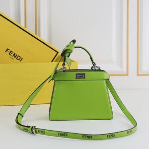 Fendi by Marc Jacobs マークジェイコブス バッグ BMJC0048