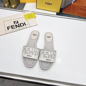 2023 フェンディ 靴 女 SFEN0021